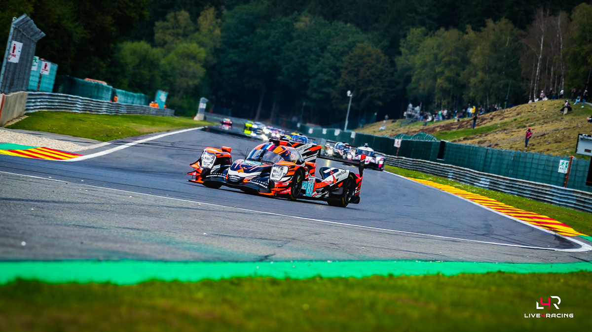 Wyatt Brichacek, Romain Favre et Antti Rammo au volant d’une Ligier JS P325 lors de l’épreuve 4 hours of Spa Francorchamps 2026.