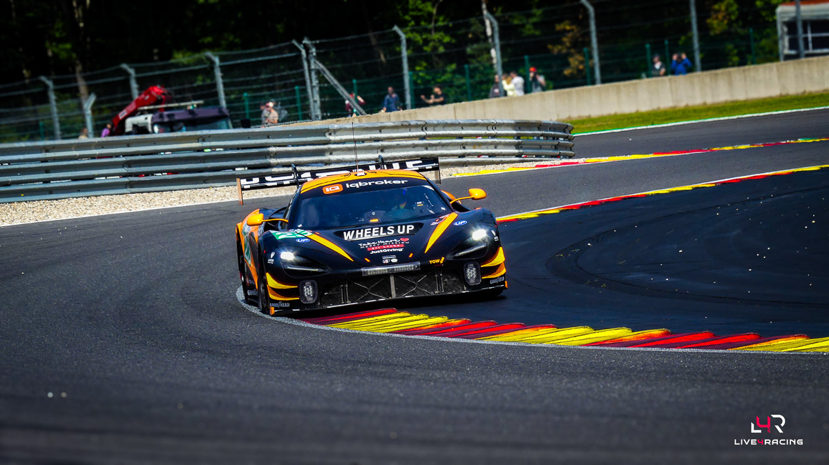 Michael Birch, Wayne Boyd et Garnet Patterson au volant d’une McLaren 720S LMGT3 Evo lors de l’épreuve 4 hours of Spa Francorchamps 2026.