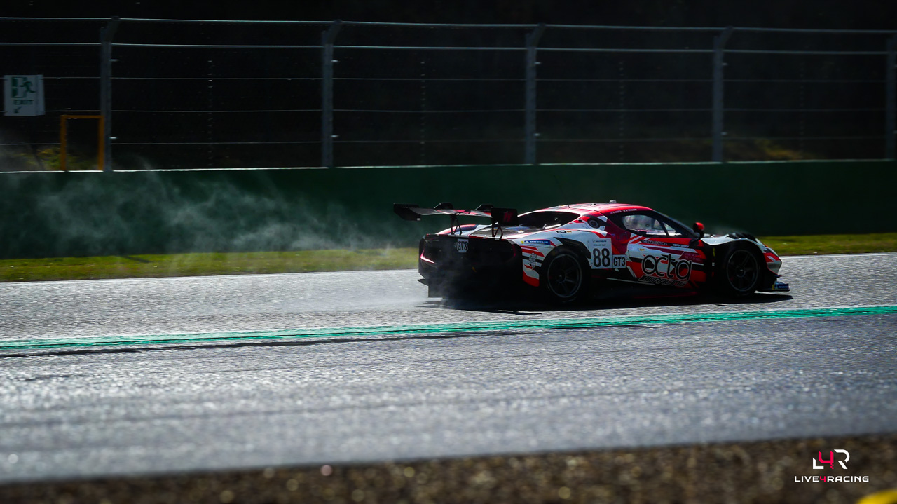 Rey Acosta III et Marco Erminio Bonanomi au volant d’une Ferrari 296 GT3 Evo lors de l’épreuve 4 hours of Spa Francorchamps 2026.