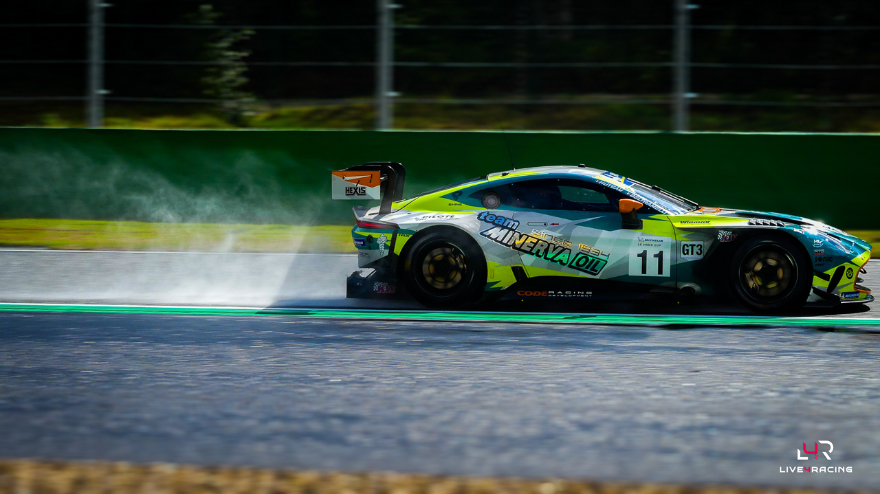 Viny Beltramelli et Pascal Huteau au volant d’une Aston Martin Vantage AMR GT3 Evo lors de l’épreuve 4 hours of Spa Francorchamps 2026.