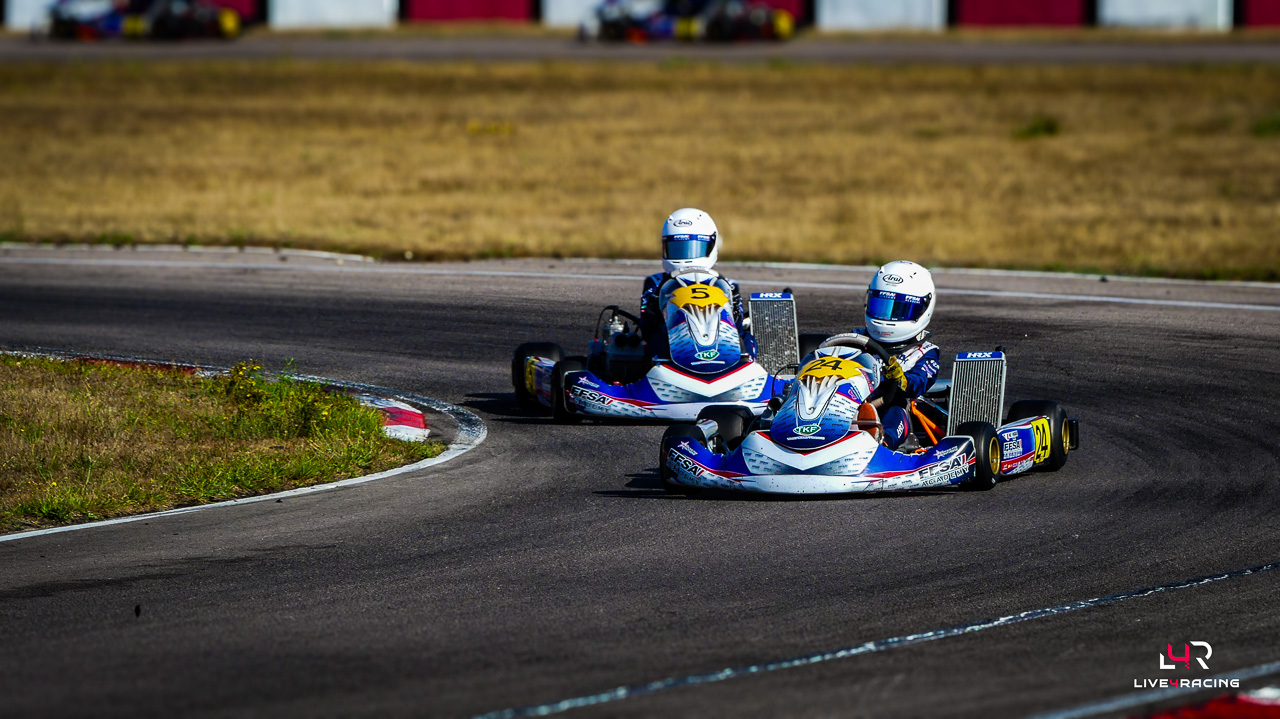 Mike Meynard driving an Exprit Noesis MY15 at Trophée des Champions Anneville 2026.