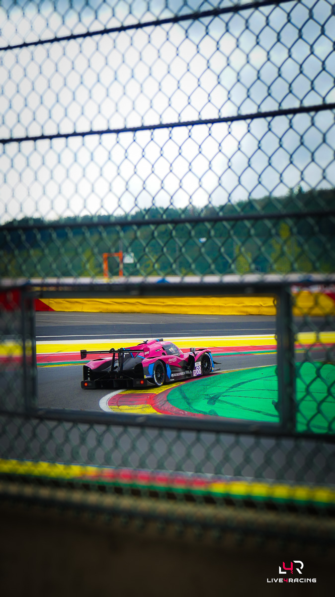 Nick Adcock, Alfie Briggs et Thomas Imbourg au volant d’une Ligier JS P325 lors de l’épreuve 4 hours of Spa Francorchamps 2026.