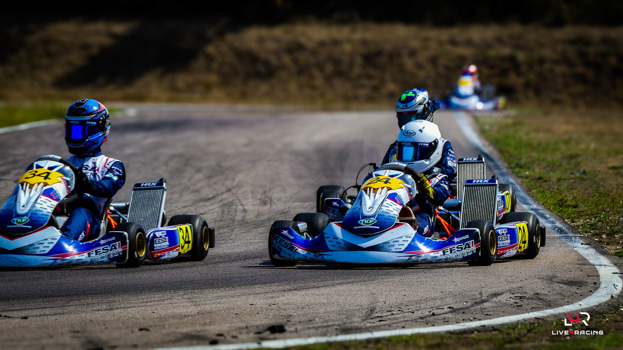 Mike Meynard driving an Exprit Noesis MY15 at Trophée des Champions Anneville 2026.