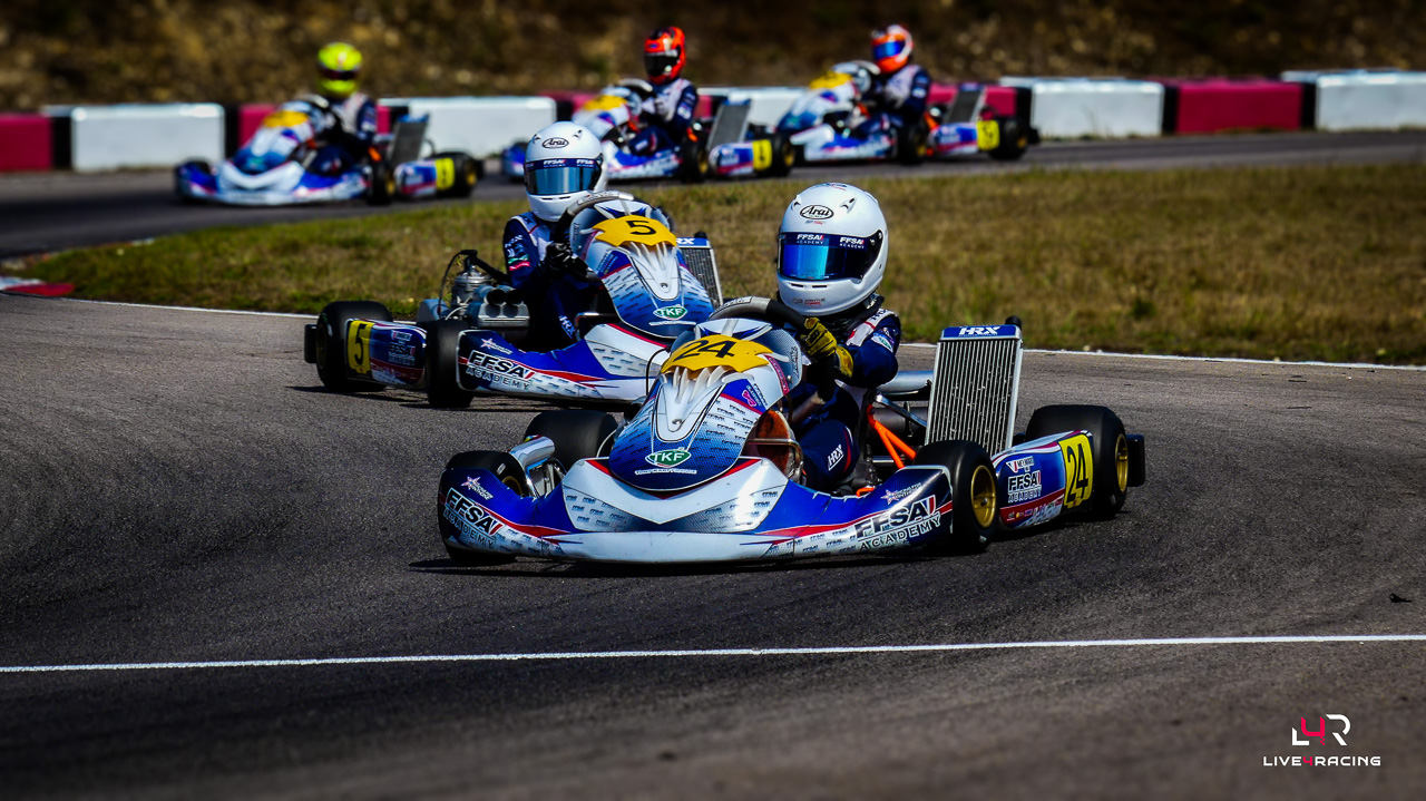 Mike Meynard driving an Exprit Noesis MY15 at Trophée des Champions Anneville 2026.