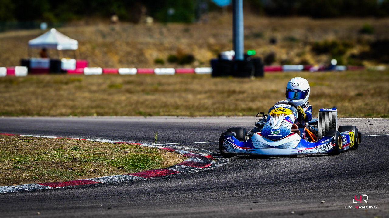 Mike Meynard driving an Exprit Noesis MY15 at Trophée des Champions Anneville 2026.
