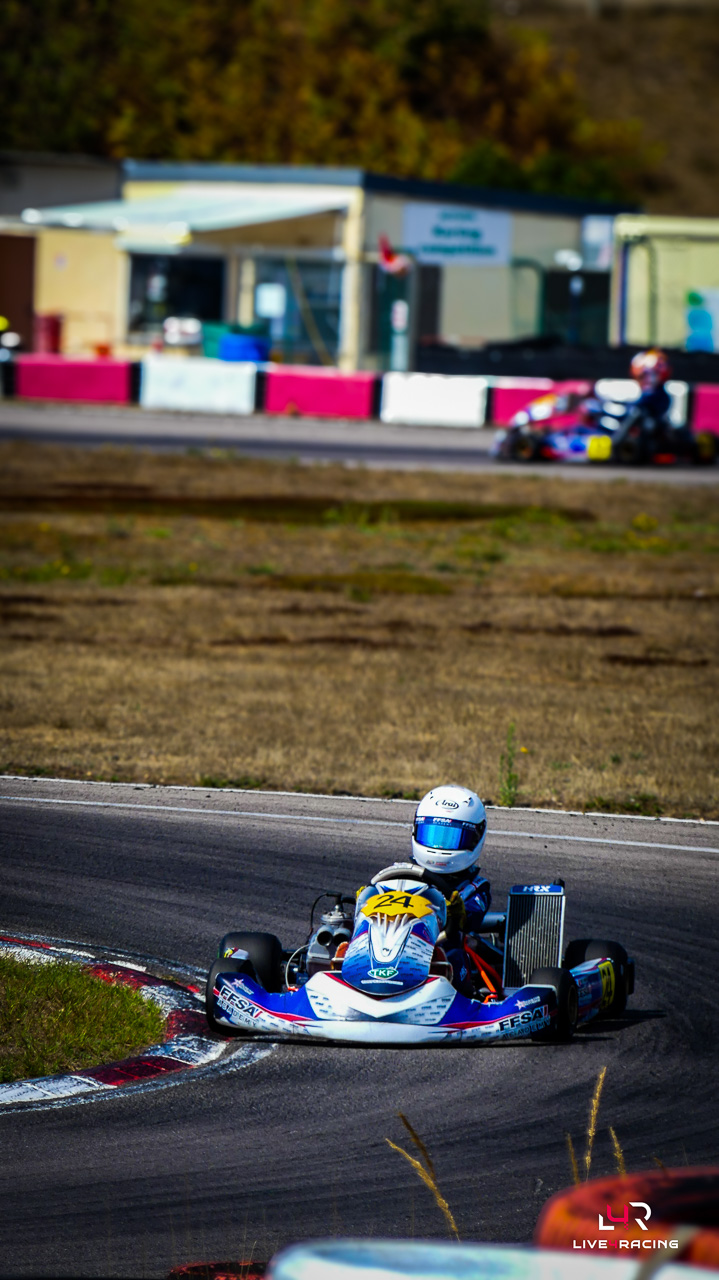 Mike Meynard driving an Exprit Noesis MY15 at Trophée des Champions Anneville 2026.
