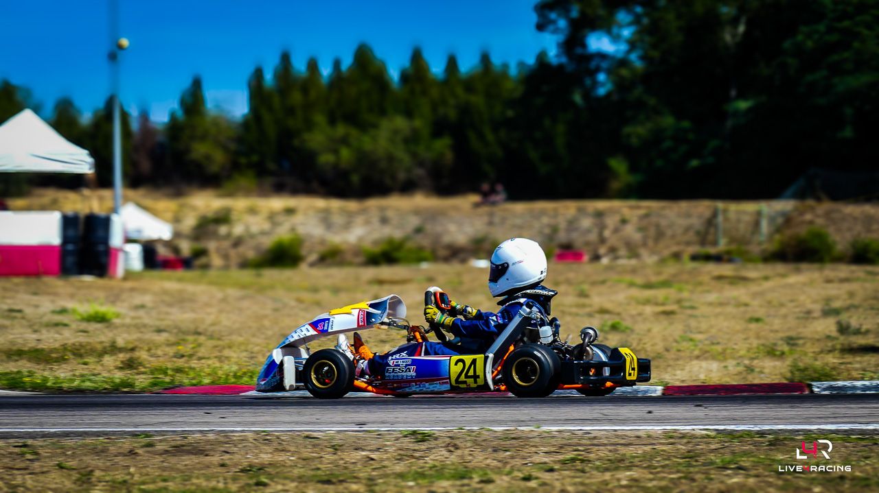 Mike Meynard driving an Exprit Noesis MY15 at Trophée des Champions Anneville 2026.