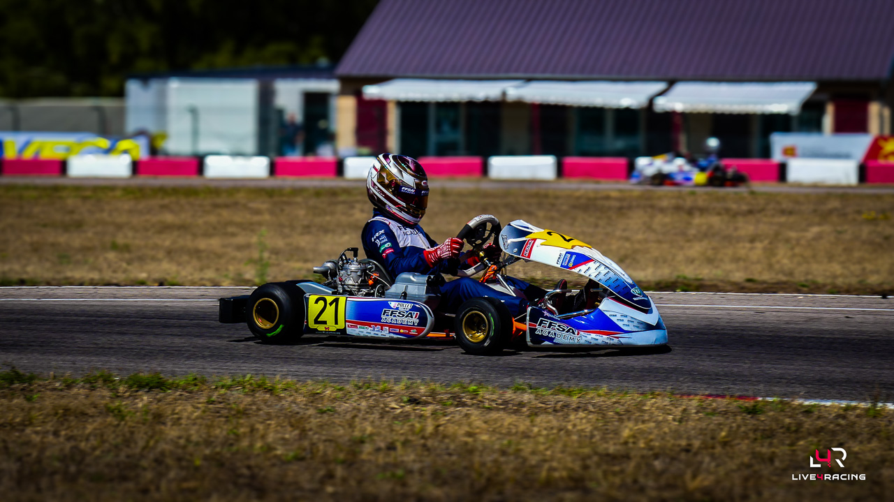 Clément Pollet driving an Exprit Noesis MY15 at Trophée des Champions Anneville 2026.