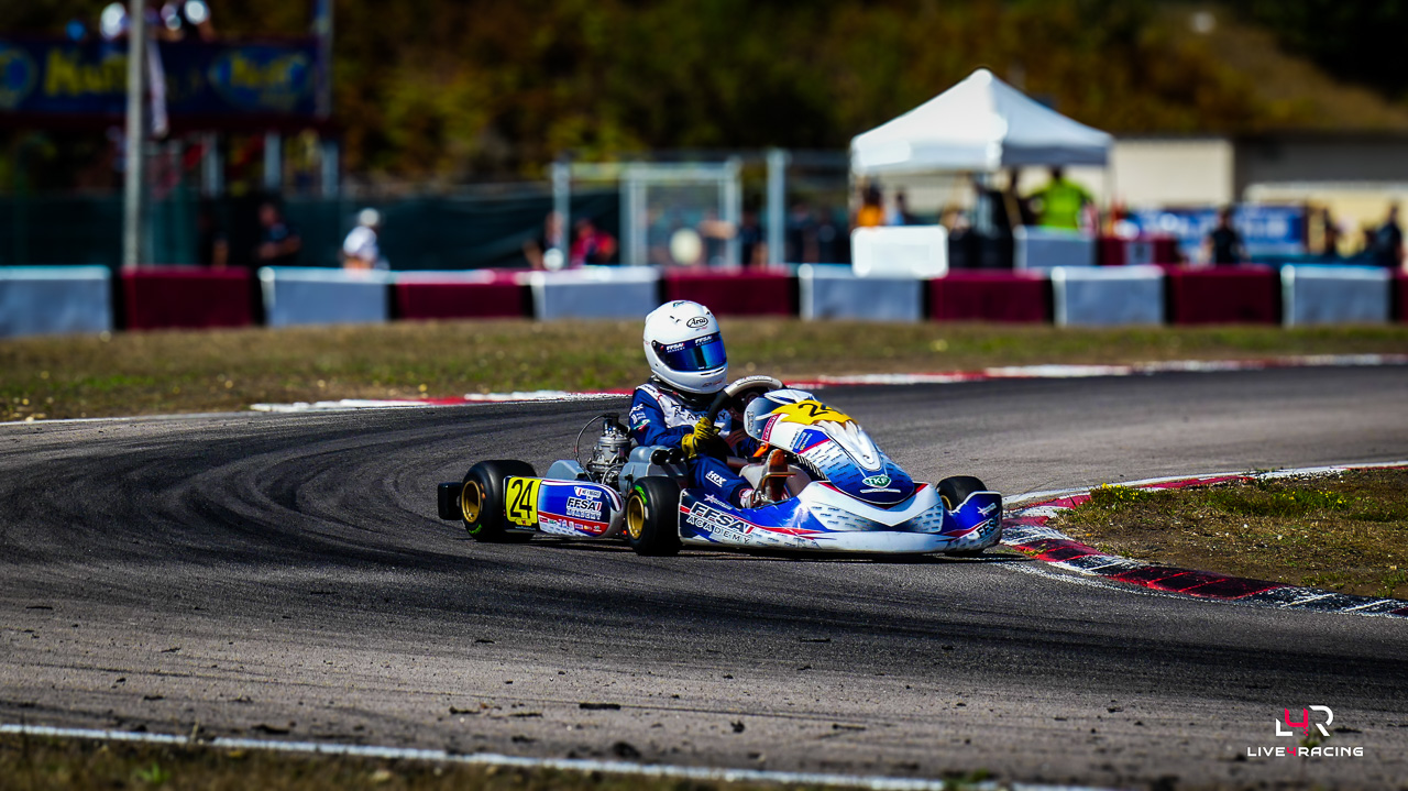 Mike Meynard driving an Exprit Noesis MY15 at Trophée des Champions Anneville 2026.